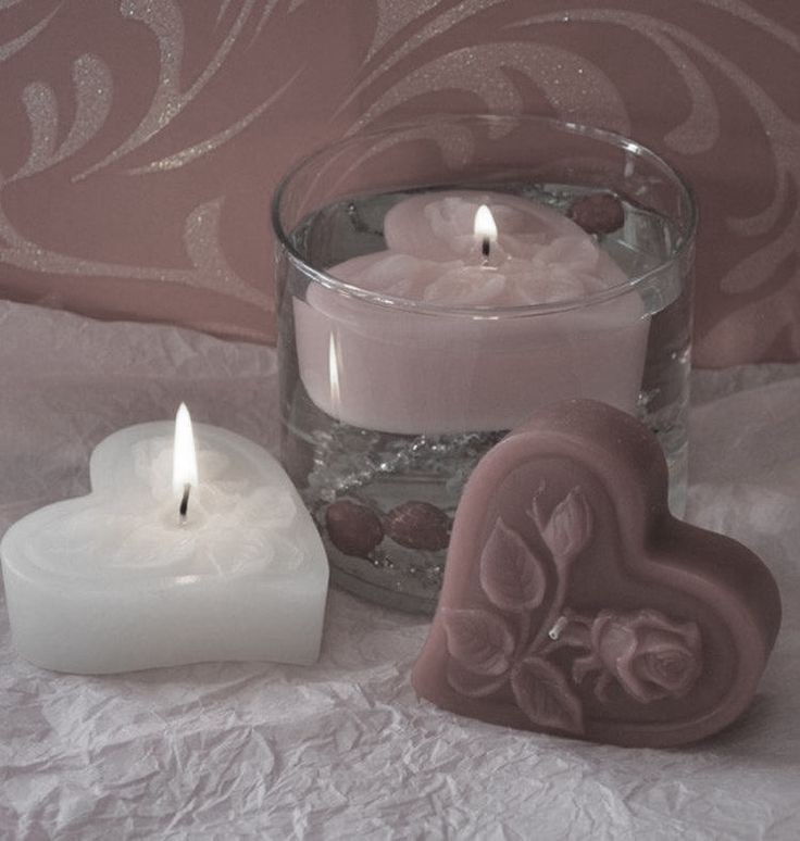 Create meme: romantic candles, candle heart, decorative candles