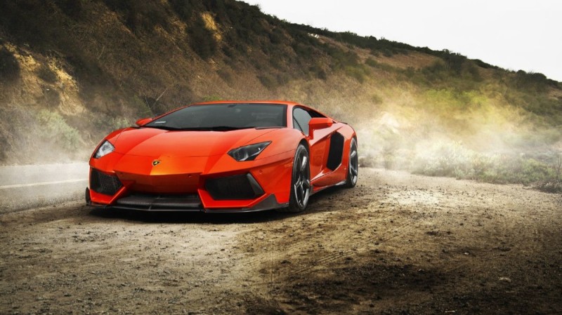 Создать мем: ламборджини авентадор, lamborghini aventador lp 700, спорткар ламборджини авентадор