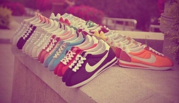 Create meme: shoes , nike , fashion shoes