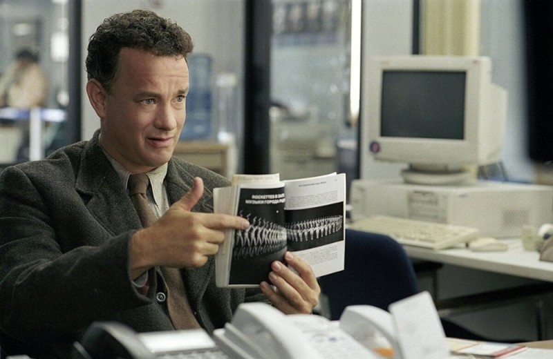 Create meme: Terminal movie 2004, Tom Hanks terminal, Victor Navorsky terminal