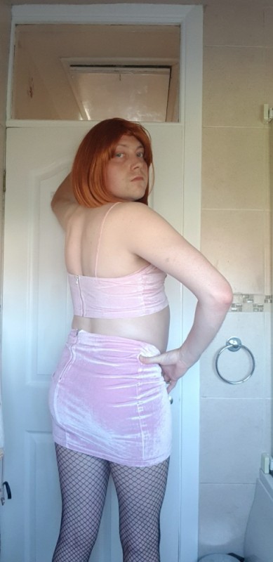 Create meme: body part, big girl, girdles big wall lamp crossdresser