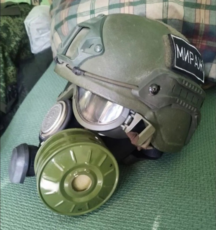 Create meme: PMK 1 gas mask, gas mask pmk 2, gas mask gp 21