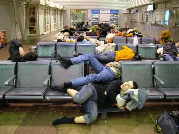 Create meme: sleeping at the train station, sleeping at the airport, sleeping at the airport