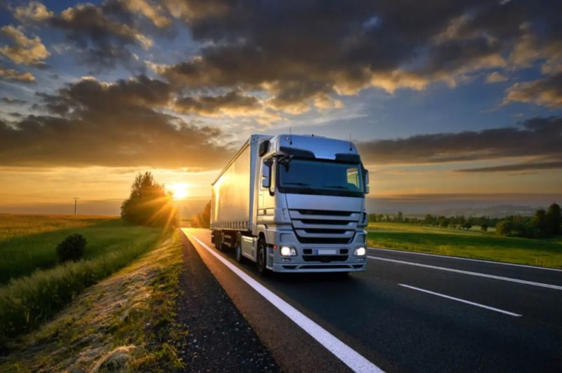 Create meme: cargo transportation in russia, cargo transportation truck, truck 