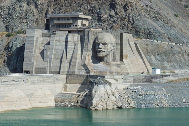 Create meme: Kirov reservoir kirghizia lenin, kirov reservoir in kyrgyzstan, Kyrgyzstan hpp lenin
