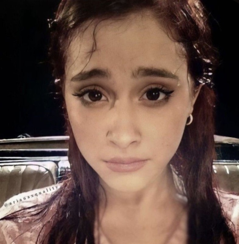 Create meme: Ariana Grande without makeup, girls , ariana