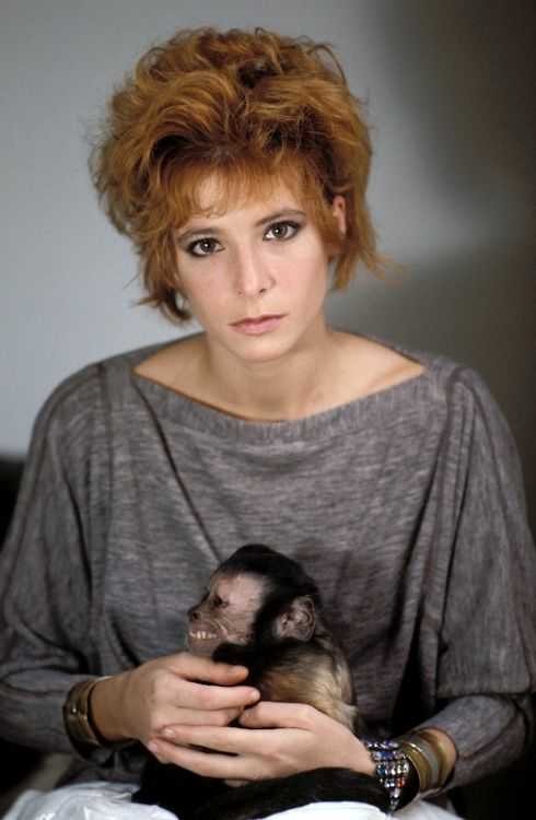 Create meme: Farmer Milen, mylene farmer, Mylene Farmer and her monkeys