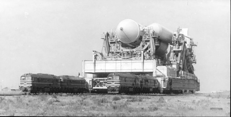 Create meme: The Baikonur Railway, The energy launch vehicle, Buran spacecraft launch