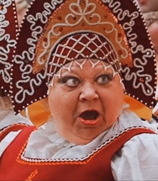 Create meme: russian kokoshnik, fat woman in a cocoanut, the woman in the headdress