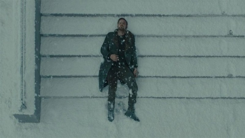 Create meme: Gosling on the stairs, bladerunner 2049, gosling in the snow