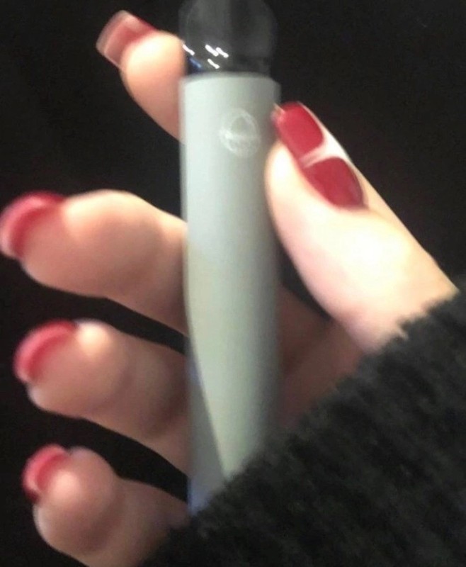 Create meme: vape pen, plonq electronic cigarette, vaping 