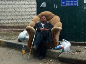 Create meme: funny homeless, homeless photo fun, luxury bum