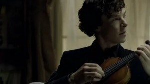 Создать мем: шерлок холмс бенедикт камбербэтч со скрипкой, шерлок бенедикт скрипка, Шерлок