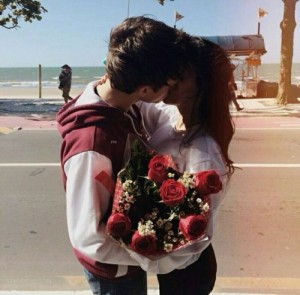 Create meme: couple, pair, pair of flowers kiss love