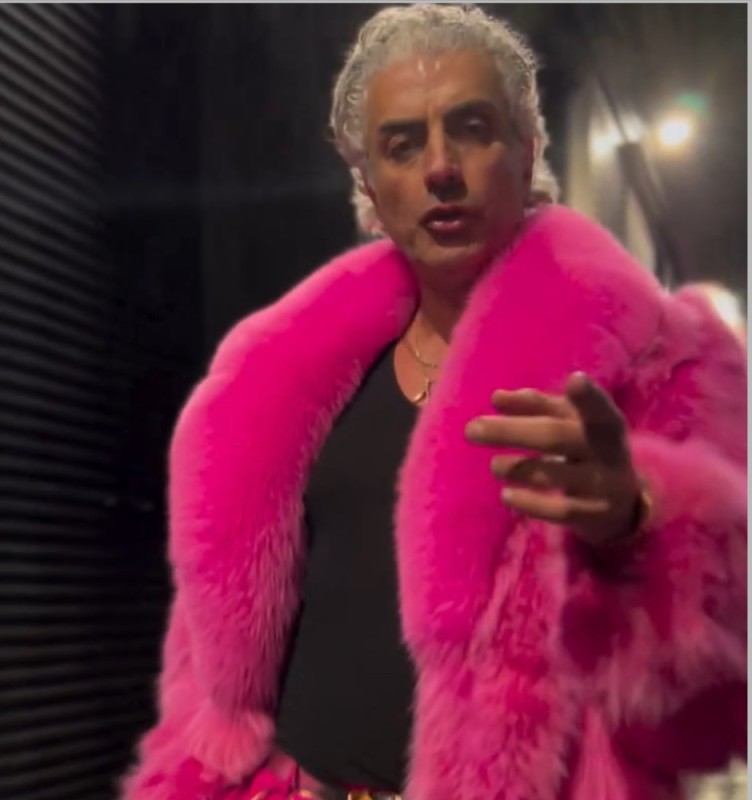 Create meme: Till Lindemann in a pink fur coat, Shura is a singer in a fur coat, pink fur coat