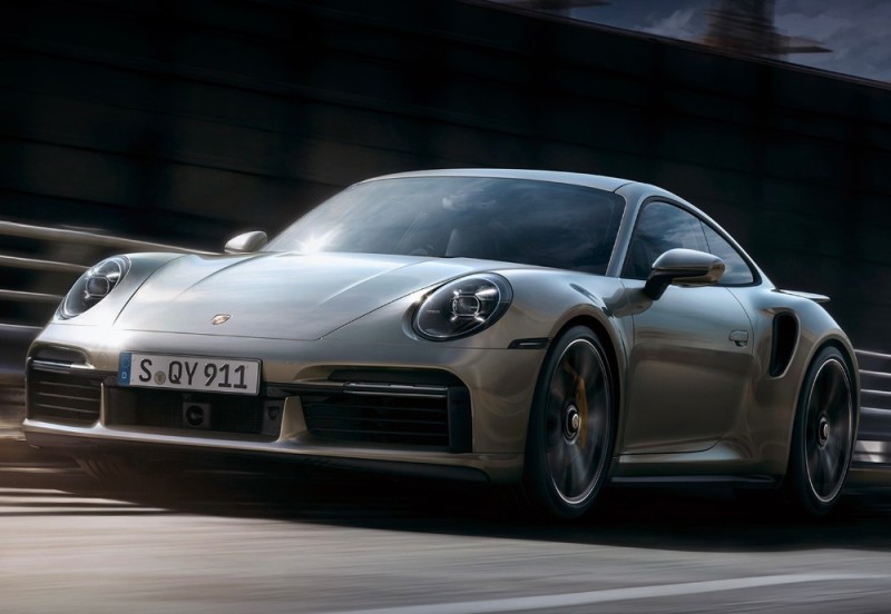 Создать мем: порше двухместный 911, porsche 911 gt 2 rs, порше porsche 911 турбо