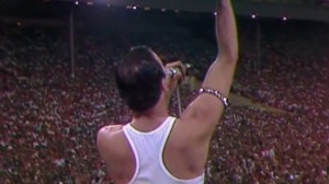 Создать мем: queen live aid, queen freddie mercury, queen live aid 1985