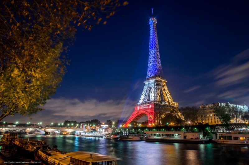 Create meme: the Eiffel tower in Paris , eiffel tower, France Paris Eiffel tower