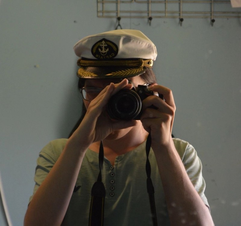 Create meme: marine cap, marine yachtsman's cap, captain's cap yachtsman