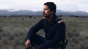 Создать мем: мужчина, кристиан бейл недруги, hostiles фильм