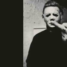 Создать мем: майкл майерс пьет доктор пеппер, парень, michael myers halloween