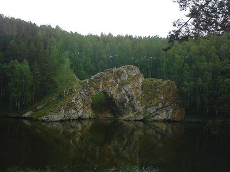 Create meme: stone gate rock Kamensk-Uralsky, Kamensk Uralsky stone gate, iset river Kamensk-Uralsky stone gate