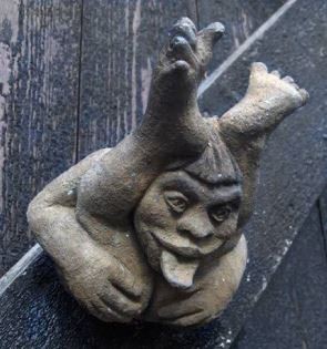 Create meme: art sculpture, Gothic gargoyle sculpture, gargoyle statue