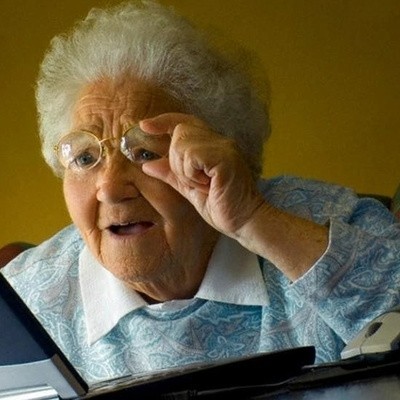Create meme: pension Fund of the Russian Federation, granny on the internet meme, granny with glasses