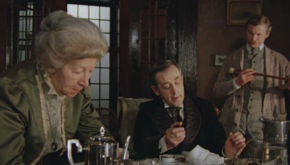 Create meme: Sherlock Holmes and Dr. Watson 1979 1986, Sherlock Holmes and Dr. Watson meet, Sherlock Holmes and Dr. Watson Mrs. Hudson