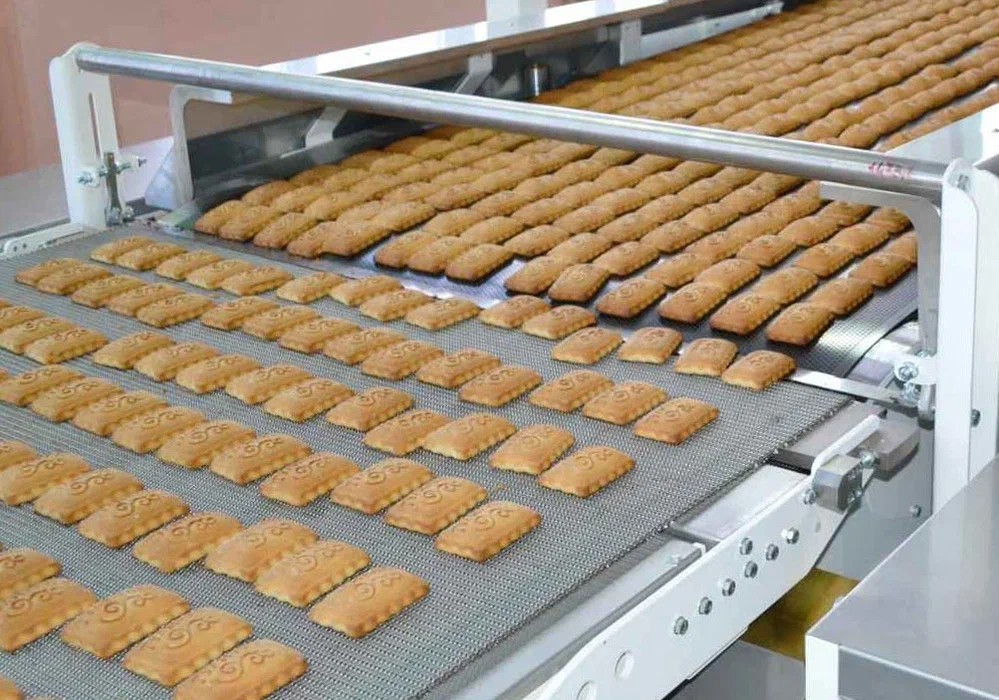 Create meme: Tula confectionery factory Yasnaya Polyana, the production of biscuits, Tula gingerbread factory Yasnaya Polyana