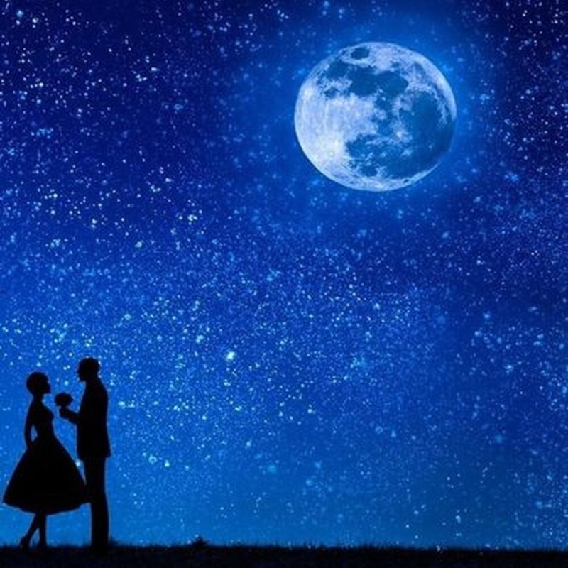 Create meme: night background, lovers under the moon, blue moon 