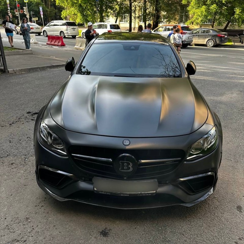 Создать мем: Mercedes-Benz AMG GT, серый матовый мерседес амг, чёрный мерседес бенц