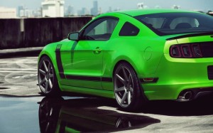 Создать мем: Ford Focus RS II, форд мустанг зеленый, ford mustang gt 2014 green