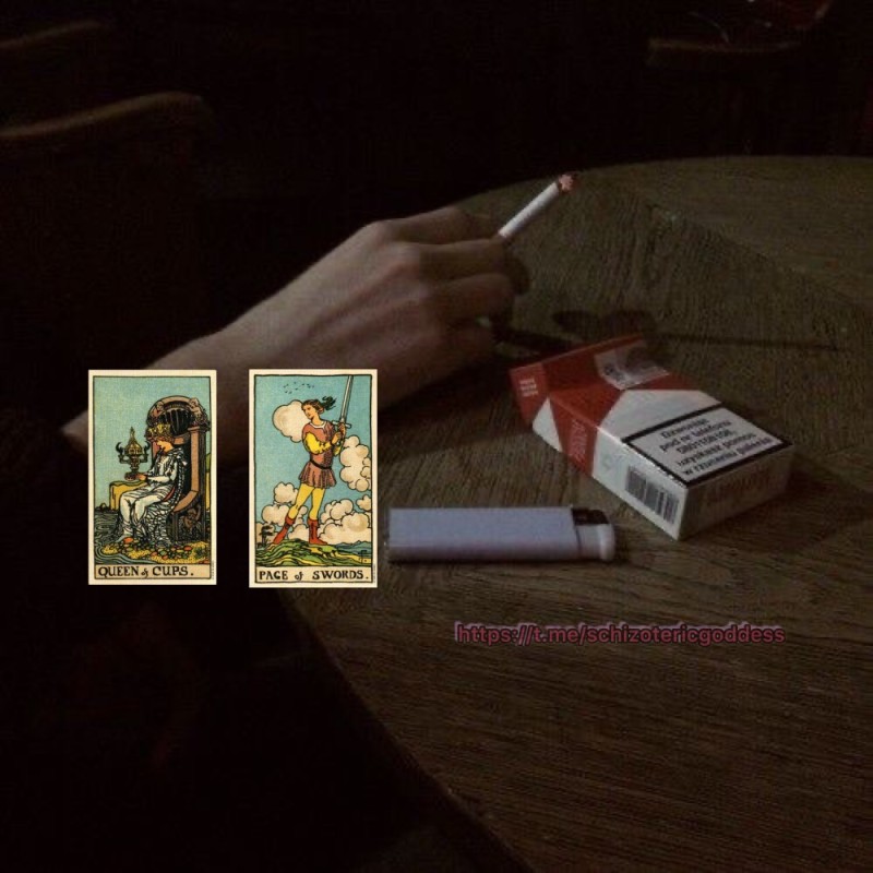 Создать мем: карты таро, гадание таро, пачка сигарет