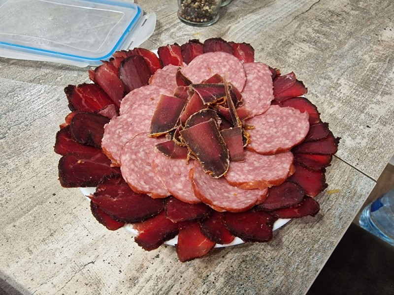 Create meme: meat slicing for the festive, meat , basturma sujuk