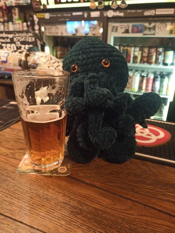 Create meme: plush Cthulhu, Cthulhu toy, pub