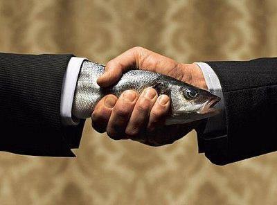 Create meme: fish in hand, handshake with a fish, ripus fish