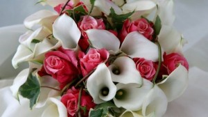 Create meme: beautiful bouquet, a beautiful bouquet of flowers, bouquet with Calla lilies and roses