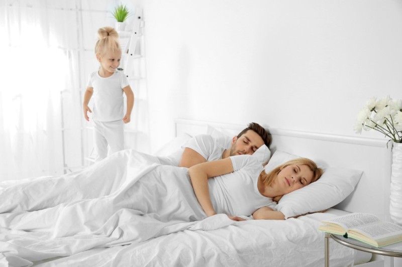 Create meme: morning in bed with children, A happy family is sleeping, sleeping together with a child