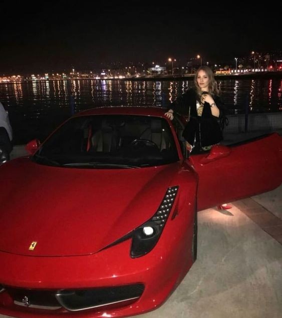 Create meme: girl , ferrari 458 italia, ferrari F458