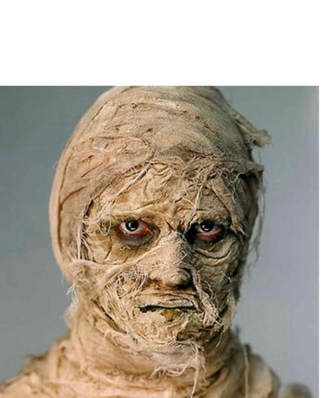 Создать мем: самая древняя мумия, голова мумии, мумия в бинтах
