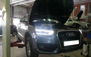 Создать мем: audi q, Автомобиль, тонировка передних фар audi q7