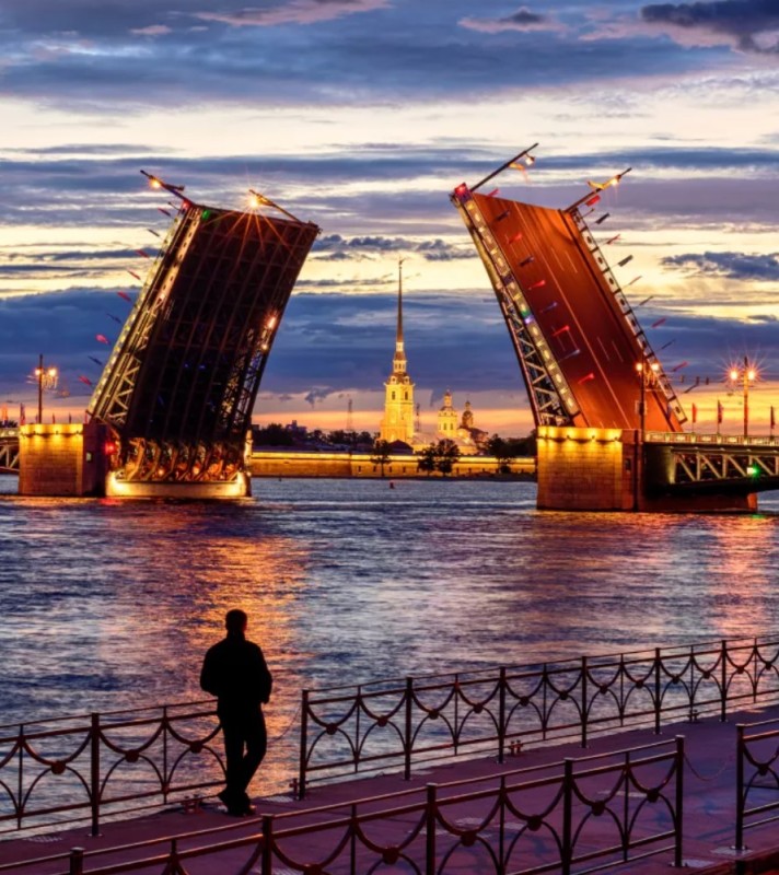 Create meme: the palace drawbridge in St. Petersburg, St. Petersburg bridges, St. Petersburg drawbridges 