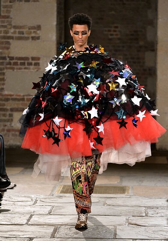 Create meme: London Fashion Week, modern fashion, fashion couture