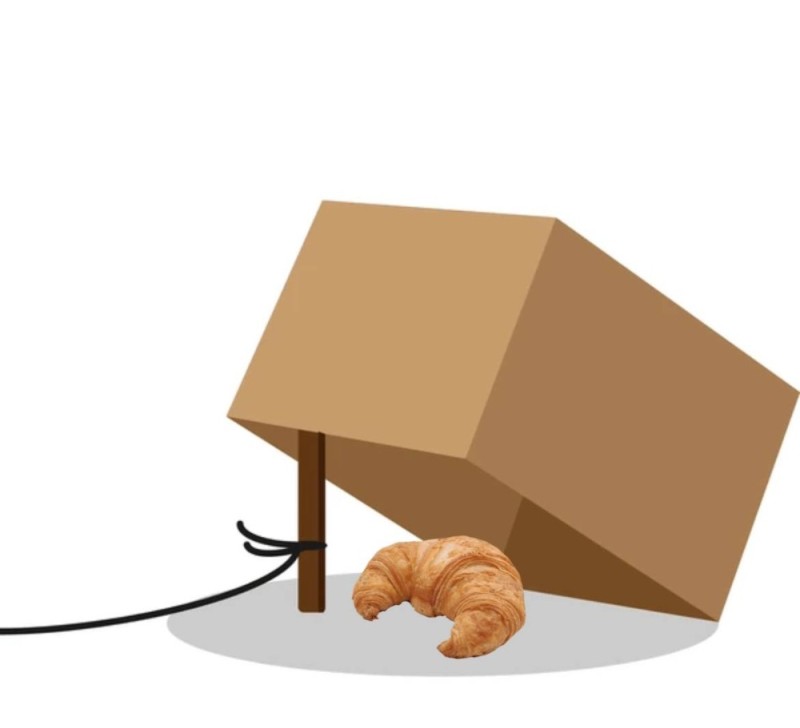 Create meme: croissant clipart, croissant drawing, a trap with a box