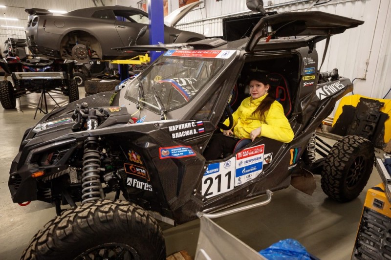 Create meme: dakar rally, buggy, buggy sport