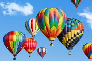 Создать мем: на воздушном шаре, воздушный шар картина, hot air balloon