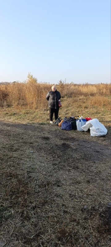 Создать мем: мусор, куча навоза, старый петергоф троицкая гора