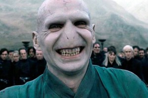 Create meme: Voldemort Harry Potter, Voldemort Harry Potter, Volan de mort