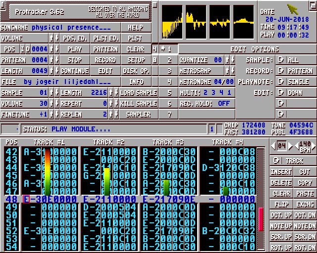 Создать мем: amiga 2000, экран, amiga